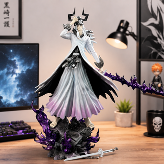 Hollow Ichigo Horned Form collectible figure displayed on a desk