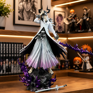 Hollow Ichigo Horned Form collectible figure on a display shelf